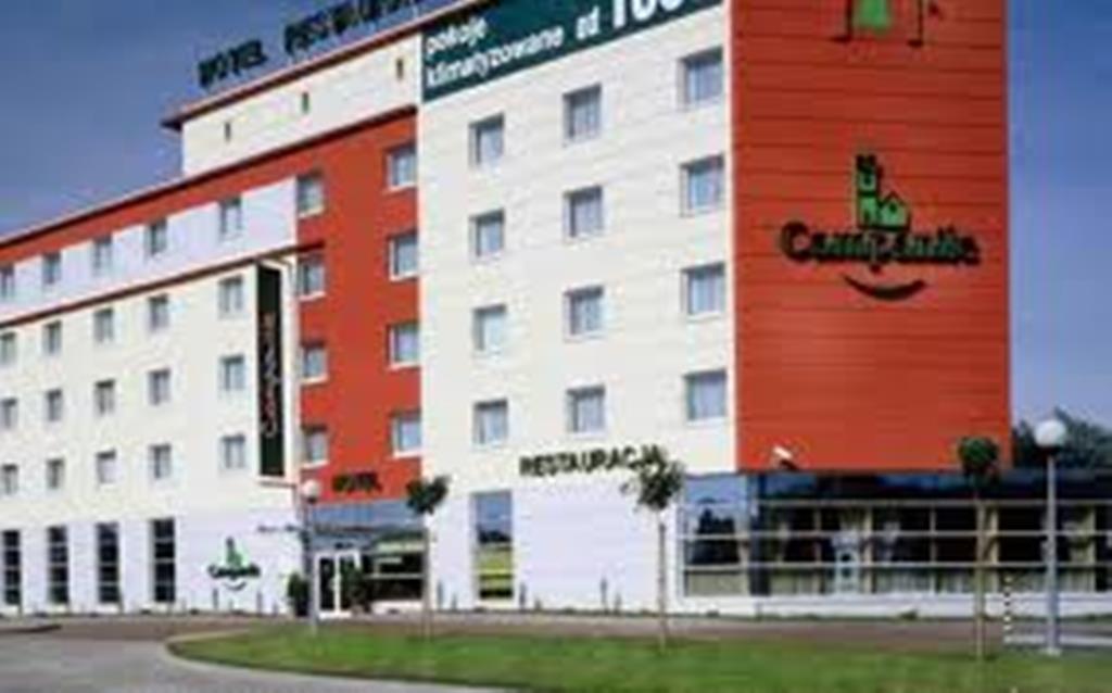 Hotel Campanile Poznań Extérieur photo