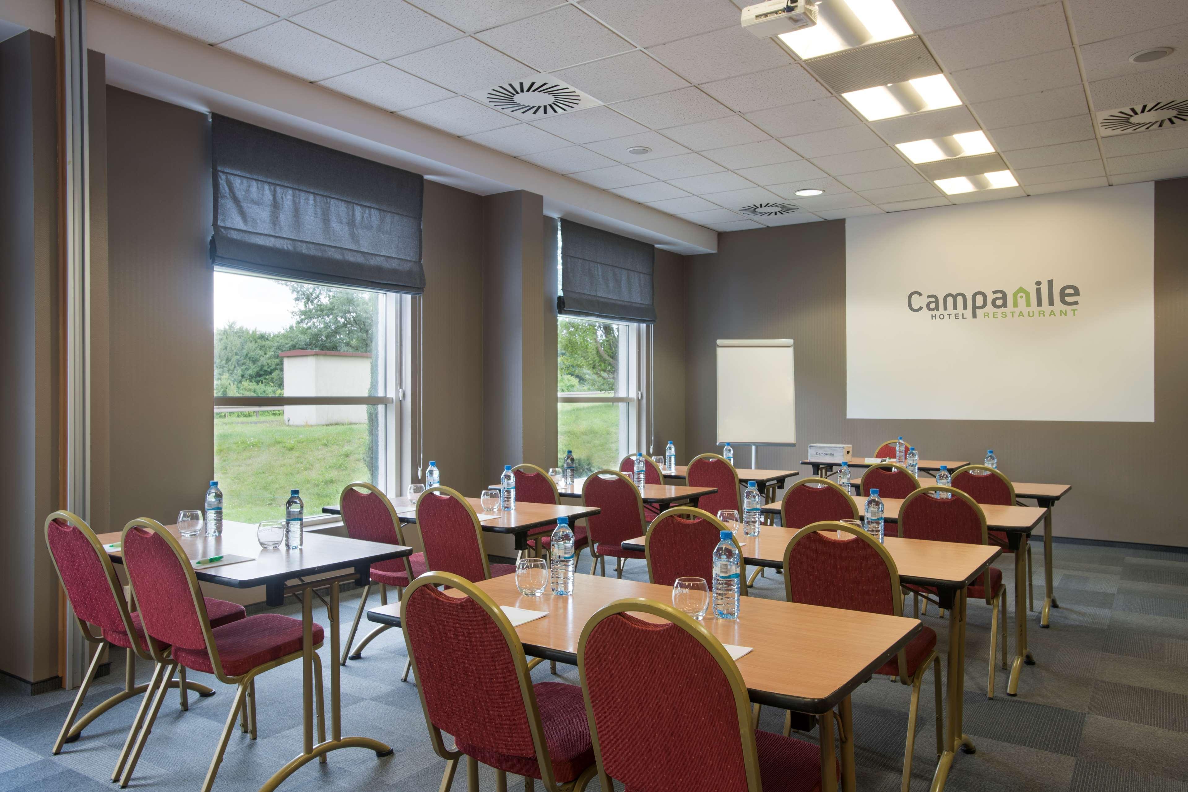 Hotel Campanile Poznań Extérieur photo