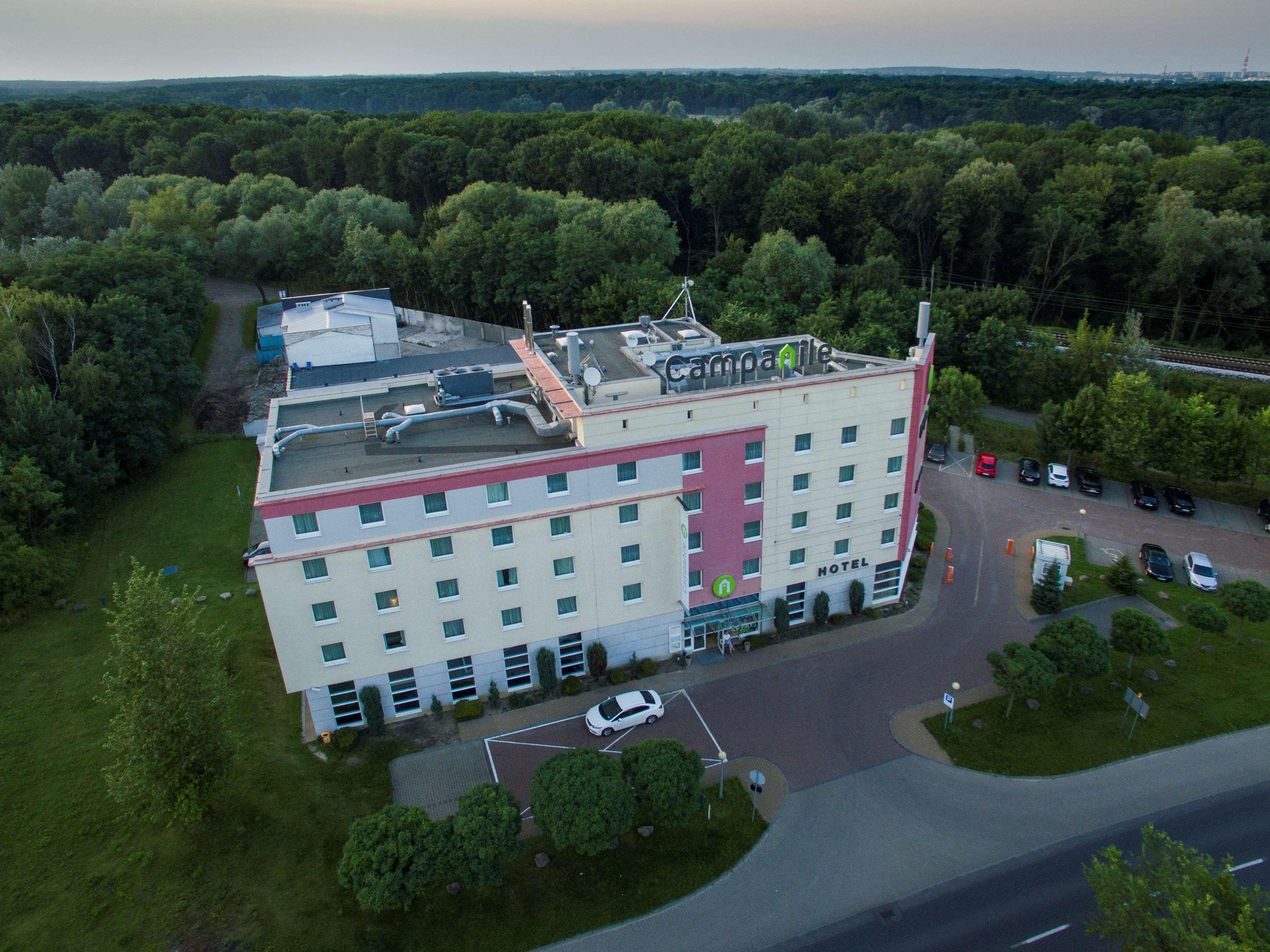Hotel Campanile Poznań Extérieur photo